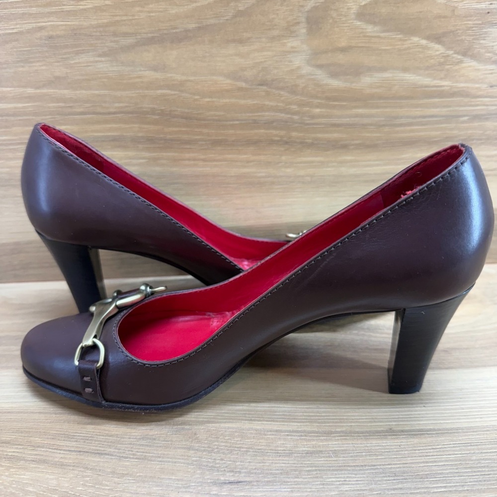 BURBERRY Horsebit Pumps Womens 7 EU 37 Brown Leather Dress Shoes - Picture 6 of 11